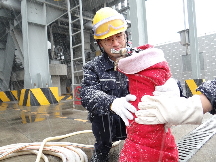 水务集团积极应对雨雪气象，确保出产安全不变运行